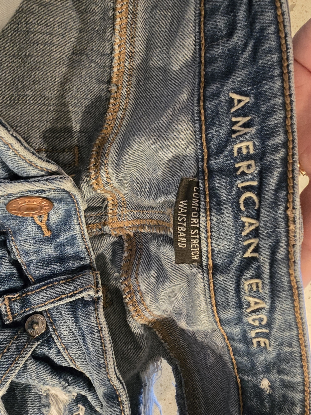 AE Distressed High Rise Short - Picture 3 of 4